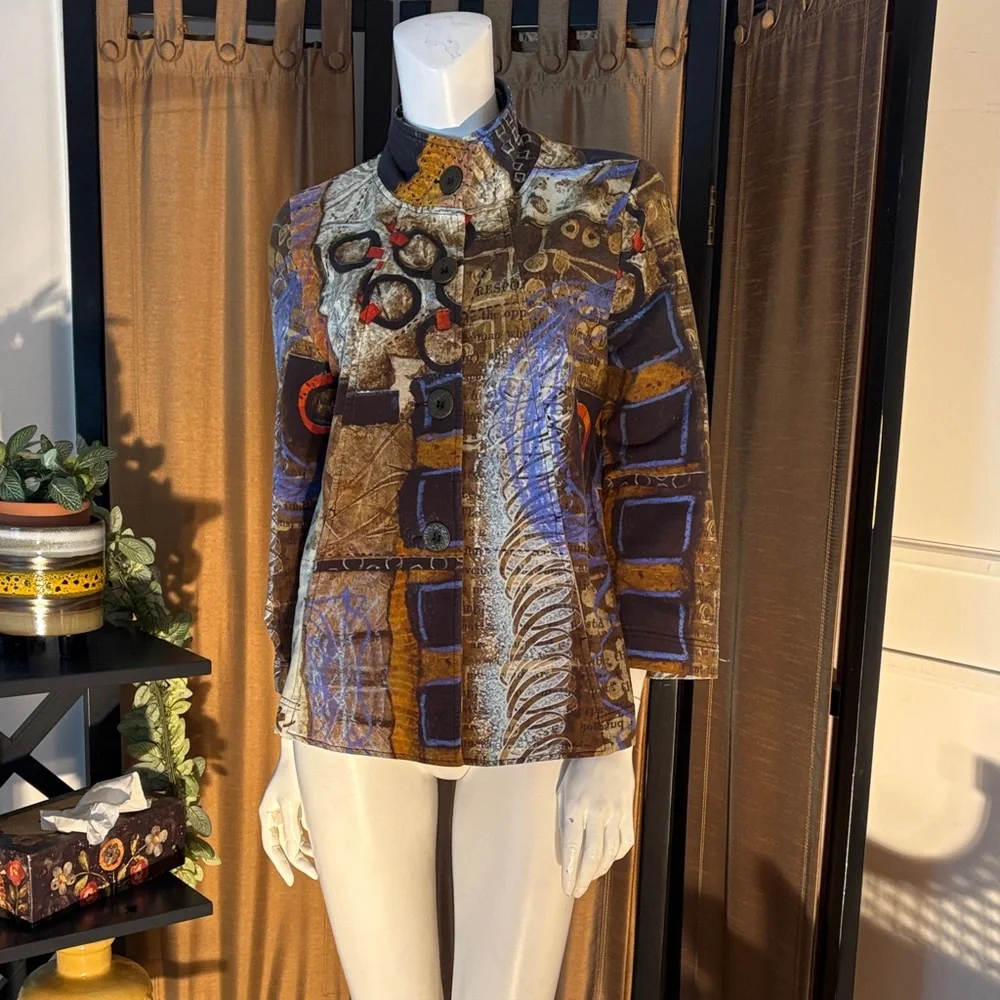 Lightweight Abstract Pattern Button-Up Jacket - Picture 1 of 3
